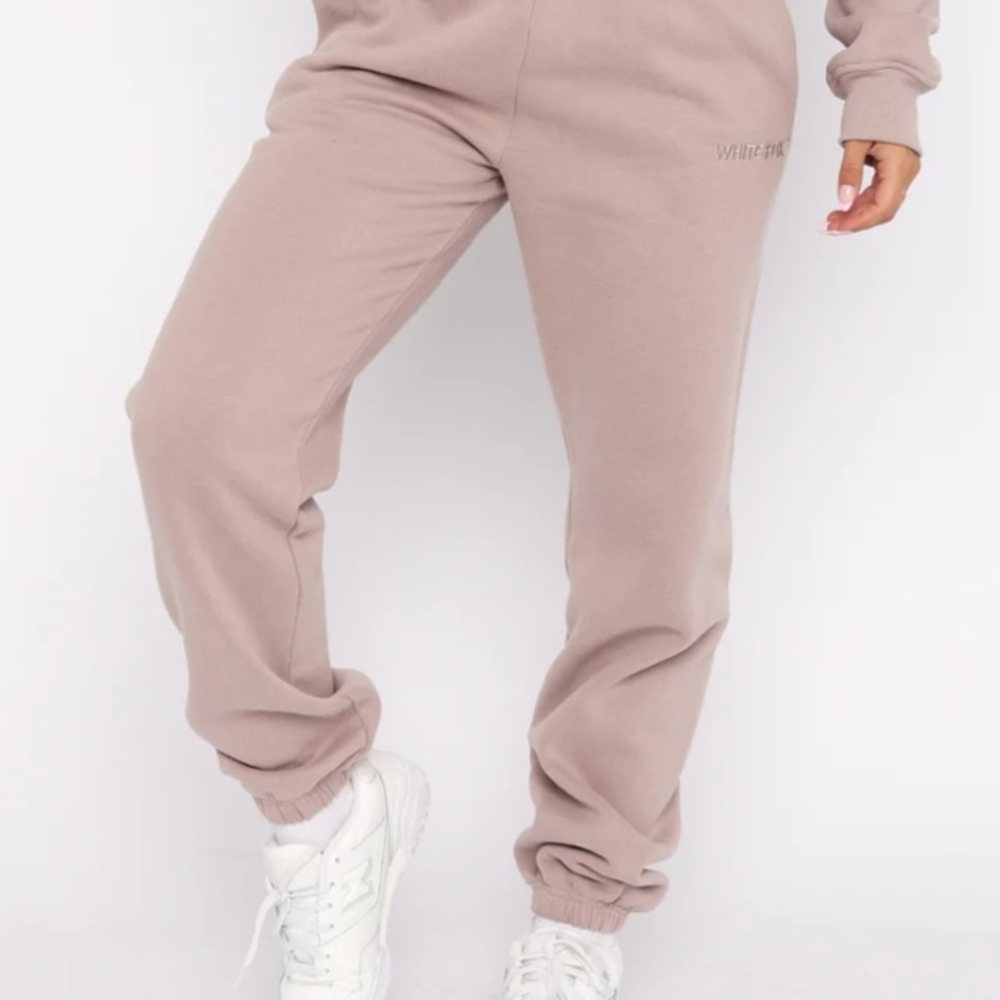 White Fox Cinnamon Joggers